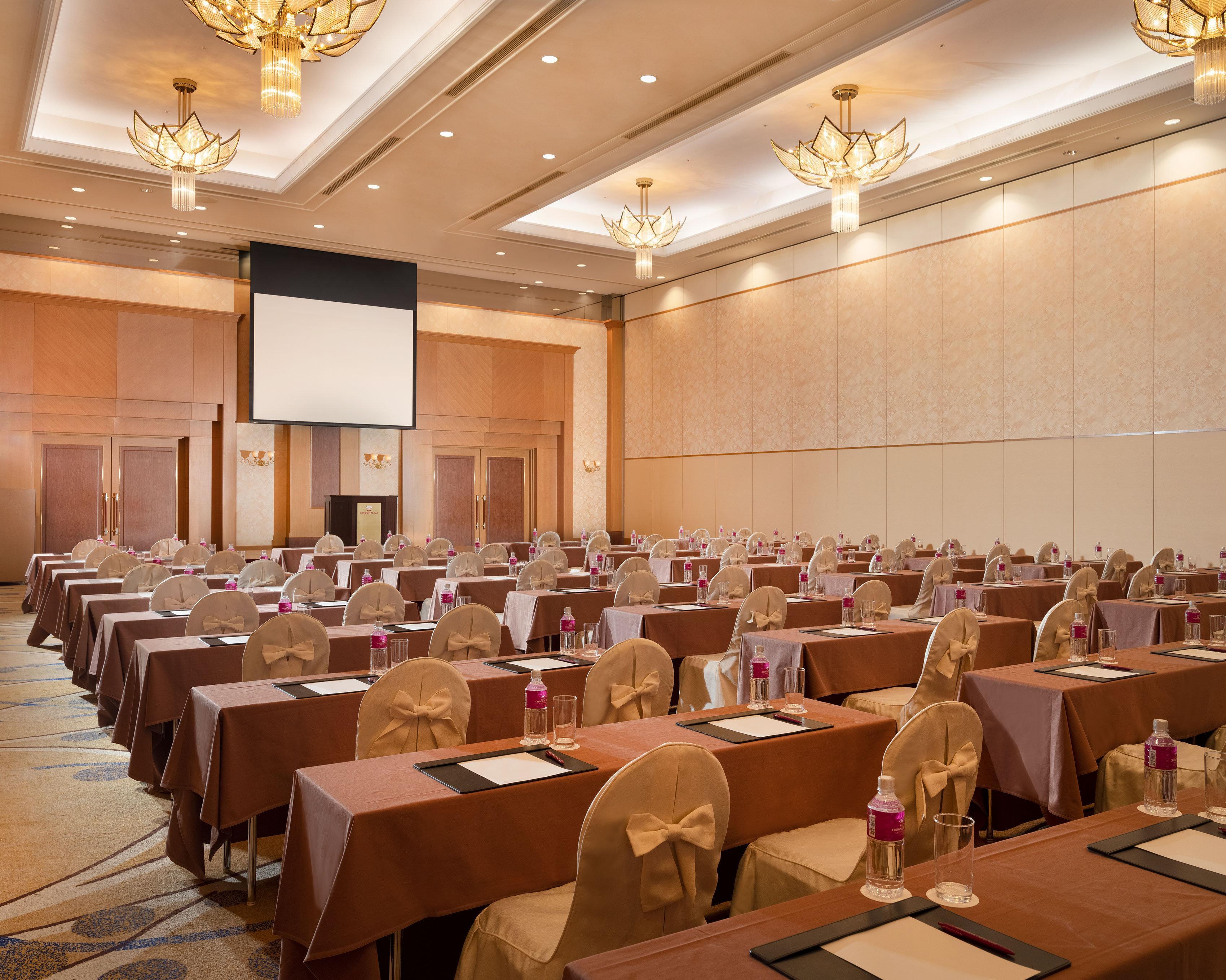 Hotel Ana Crowne Plaza Chitose By Ihg Esterno foto The Grand Ballroom