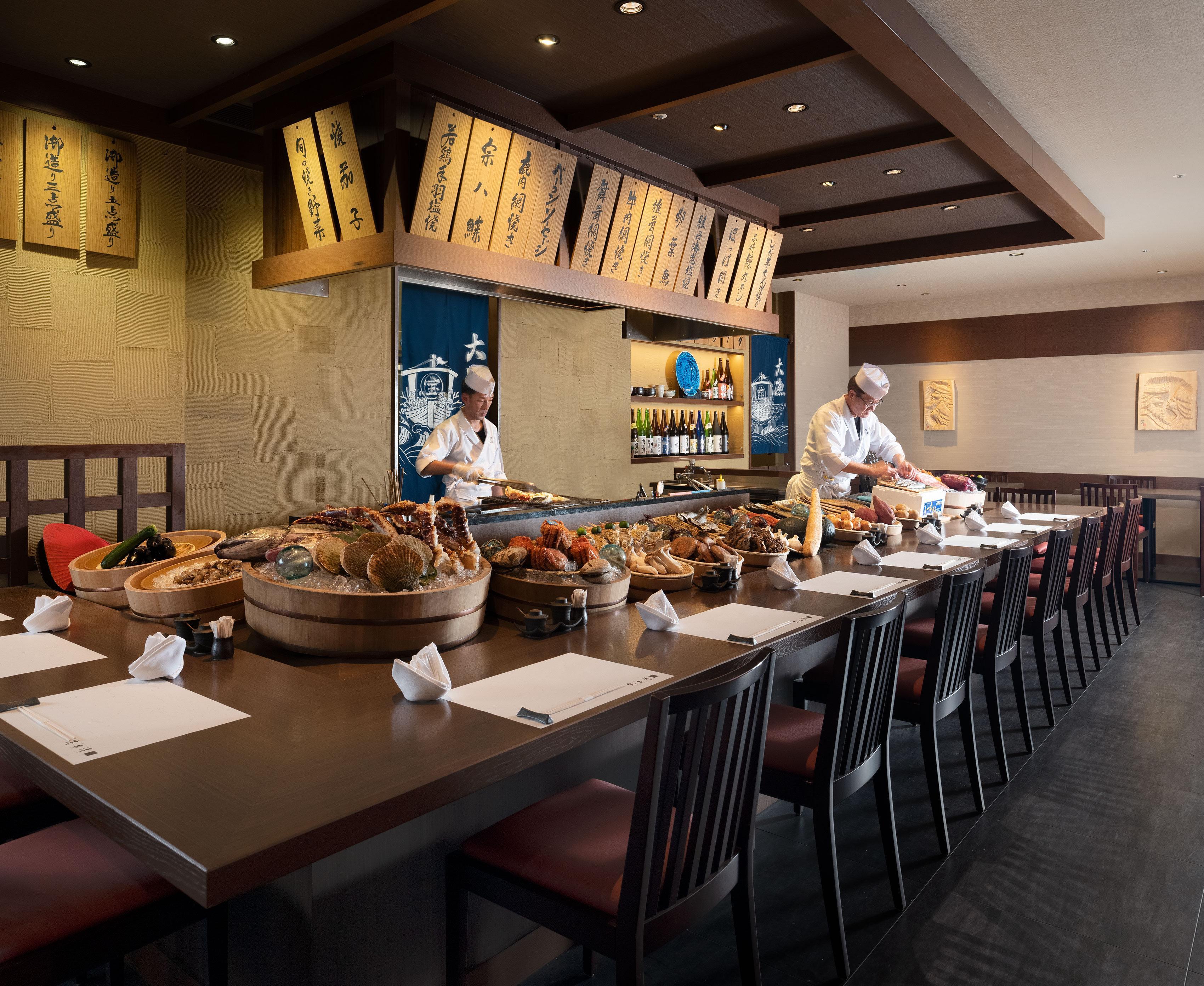 Hotel Ana Crowne Plaza Chitose By Ihg Esterno foto A restaurant in the Marina Bay Sands