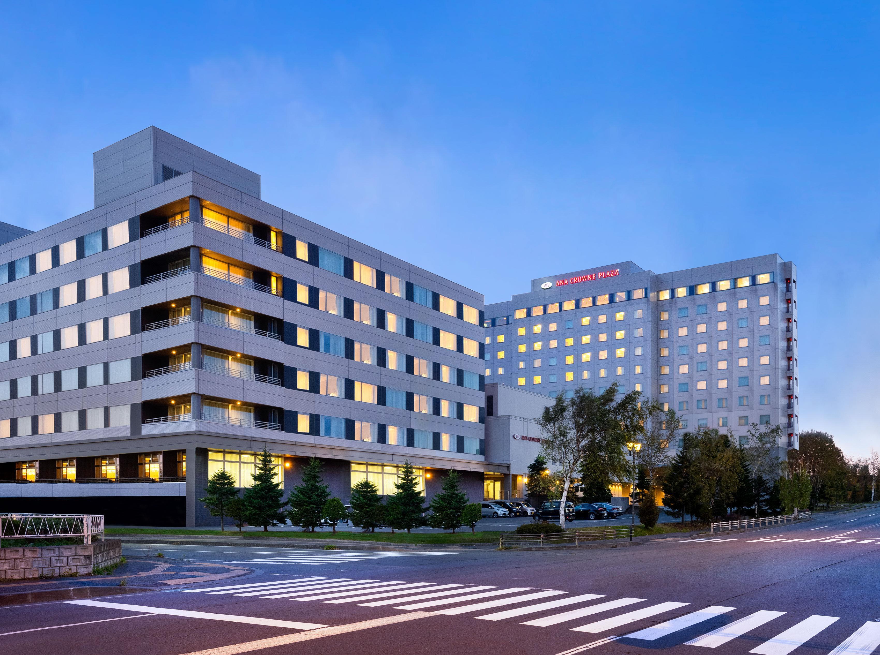Hotel Ana Crowne Plaza Chitose By Ihg Esterno foto Hilton Tokyo